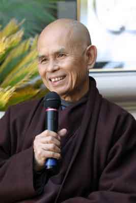 thay thich nhat hanh