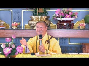 Pháp làm cho cư sĩ lợi lạc