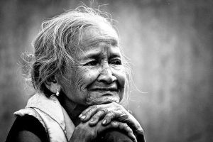 nước mắt mẹ ɡià